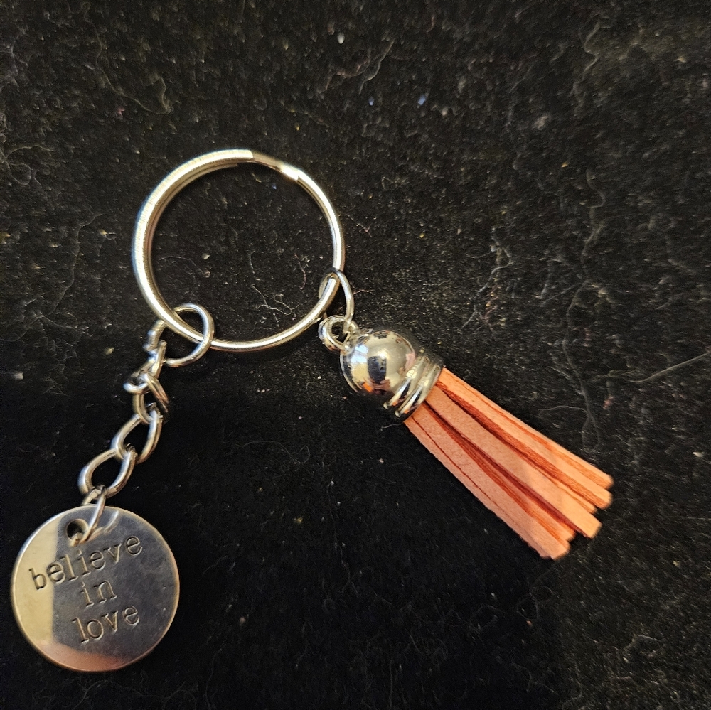 Keychain 'Believe in Love' Pendant Silver Tinted Chain with Peach Tassel